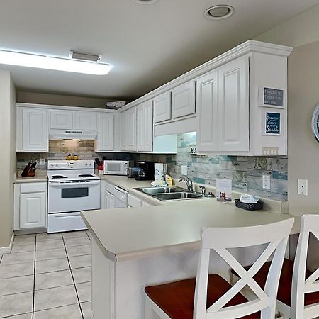 Nice Home In Gulf Shores With Outdoor Swimming Pool And 2 Bedrooms 외부 사진