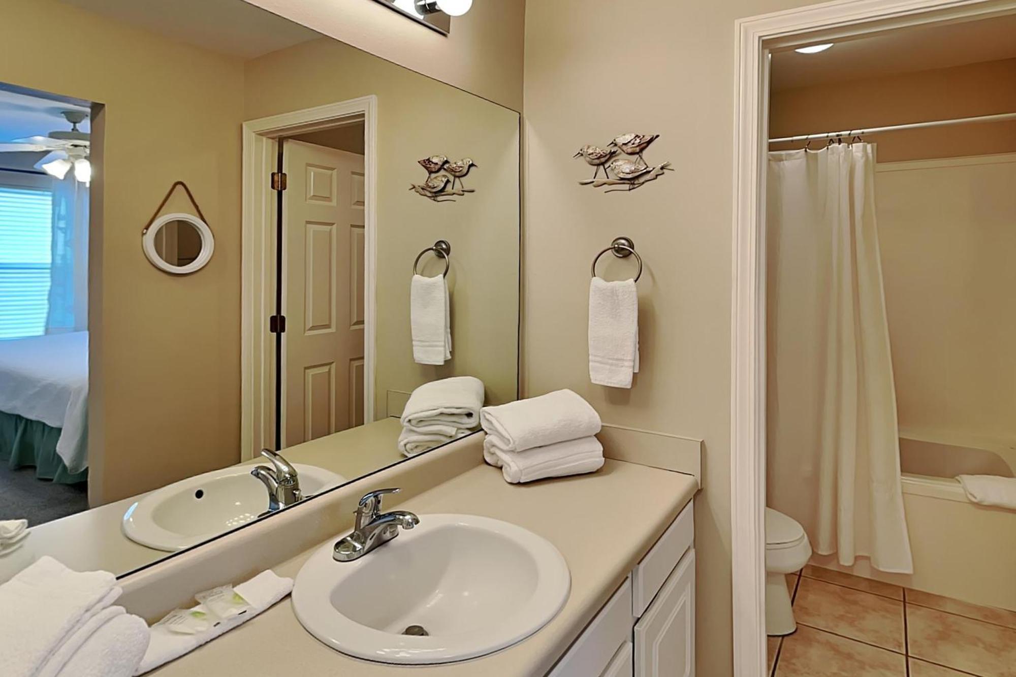 Nice Home In Gulf Shores With Outdoor Swimming Pool And 2 Bedrooms 외부 사진